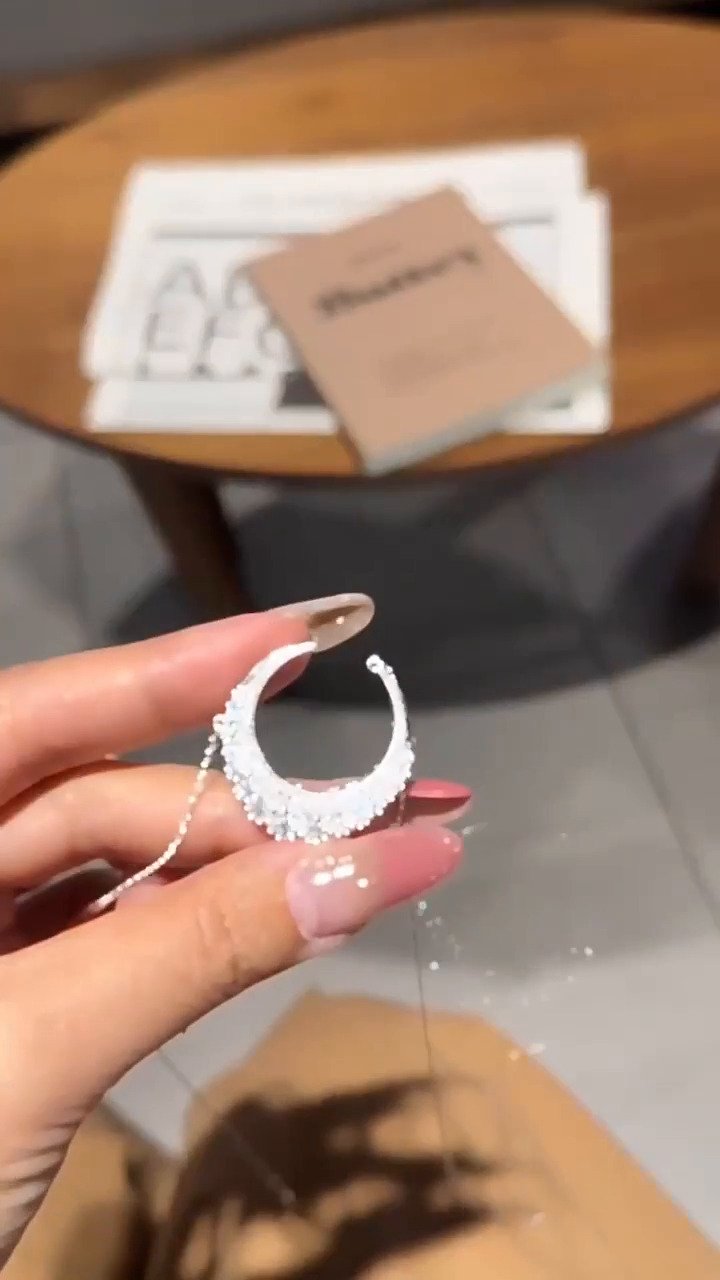 Zelvani necklace — shop the look